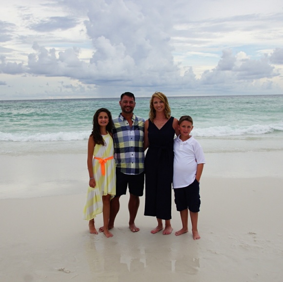 Meet your Posher, Tracy - Picture 1 of 1